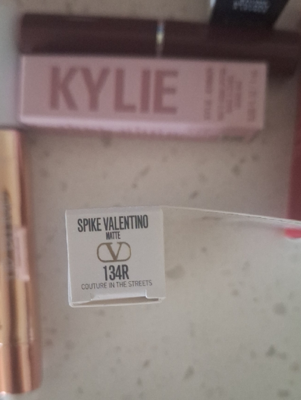 Perfect Pout Bundle - Picture 8 of 8